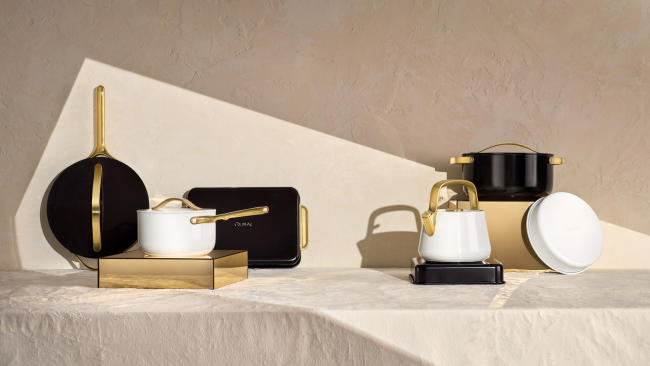 Introducing The Iconics Collection: Bakeware & Tea Kettle 